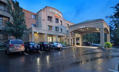 Courtyard by Marriott Providence Warwick