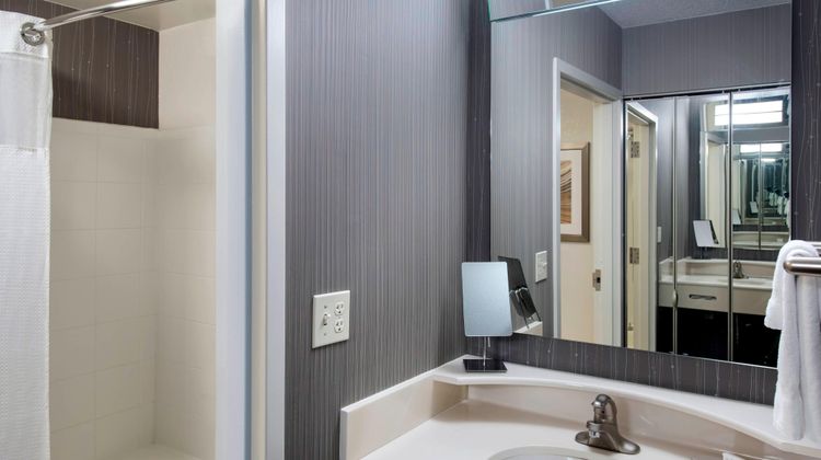 Courtyard by Marriott Lebanon Room