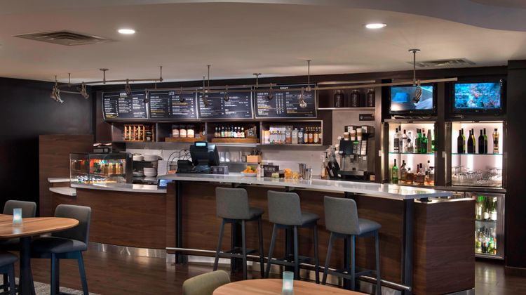 Courtyard by Marriott Lebanon Restaurant