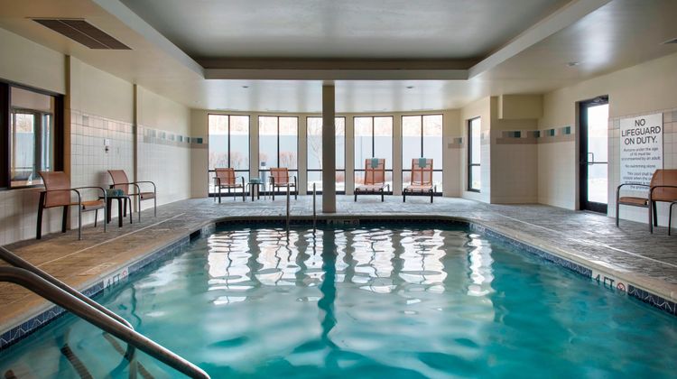 Courtyard by Marriott Lebanon Pool