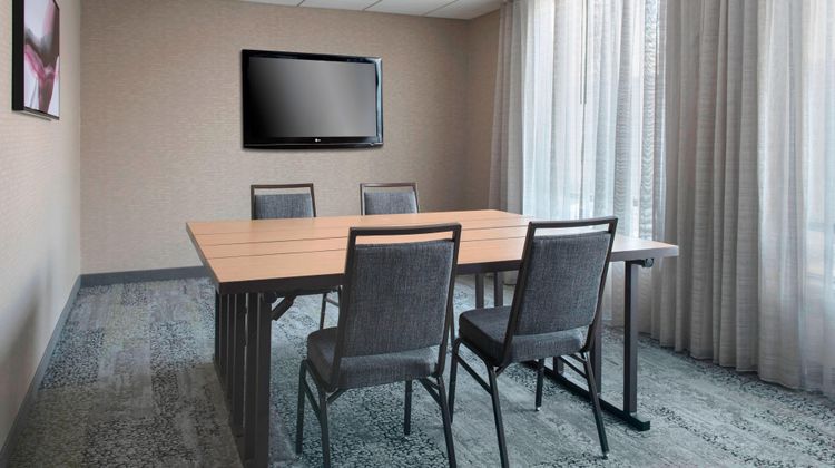 Courtyard by Marriott Lebanon Meeting