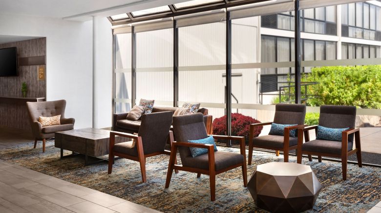 <b>Four Points by Sheraton Philadelphia NE Lobby</b>. Images powered by <a href="https://www.leonardoworldwide.com/" title="Leonardo Worldwide" target="_blank">Leonardo</a>.