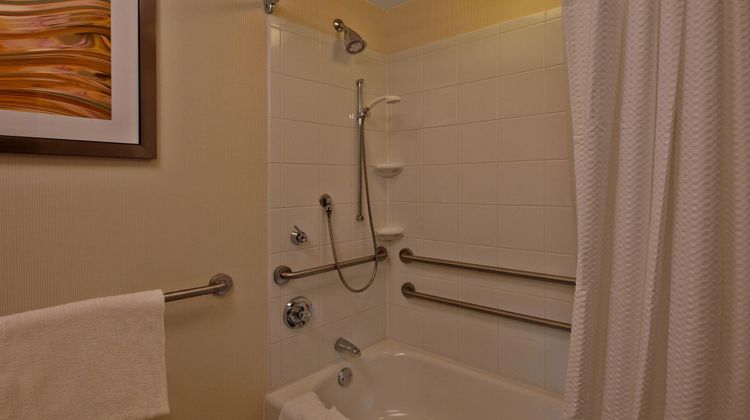 Courtyard by Marriott Providence Warwick Room
