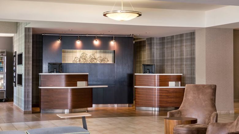 <b>Courtyard by Marriott Richmond Berkeley Lobby</b>. Images powered by <a href="https://www.leonardoworldwide.com/" title="Leonardo Worldwide" target="_blank">Leonardo</a>.