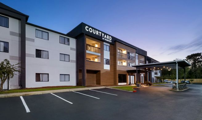 Courtyard By Marriott Mobile Exterior