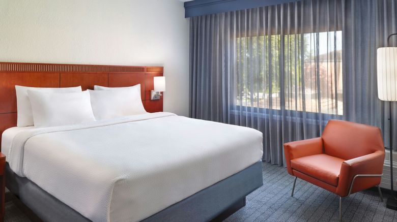 <b>Courtyard Fort Lauderdale Plantation Room</b>. Images powered by <a href="https://www.leonardoworldwide.com/" title="Leonardo Worldwide" target="_blank">Leonardo</a>.