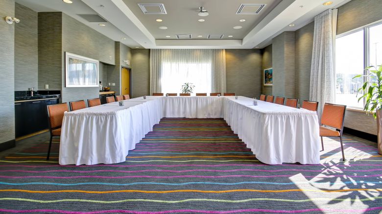 <b>Fairfield Inn & Suites Guelph Meeting</b>. Images powered by <a href="https://www.leonardoworldwide.com/" title="Leonardo Worldwide" target="_blank">Leonardo</a>.