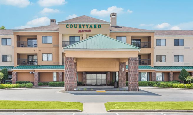 Courtyard by Marriott Rocky Mount Exterior