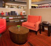 Courtyard by Marriott Manassas Lobby