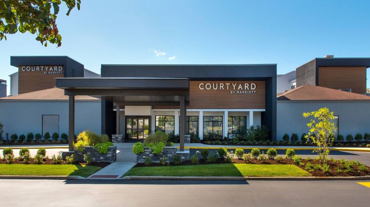 Courtyard by Marriott Philadelphia Devon Exterior
