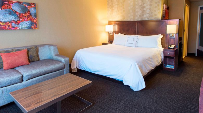 <b>Courtyard Lake Placid Room</b>. Images powered by <a href="https://www.leonardoworldwide.com/" title="Leonardo Worldwide" target="_blank">Leonardo</a>.