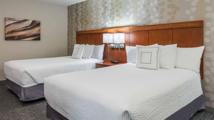 Courtyard Knoxville Cedar Bluff Room