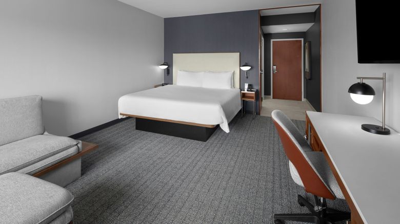 <b>Courtyard Tampa Oldsmar Room</b>. Images powered by <a href="https://www.leonardoworldwide.com/" title="Leonardo Worldwide" target="_blank">Leonardo</a>.