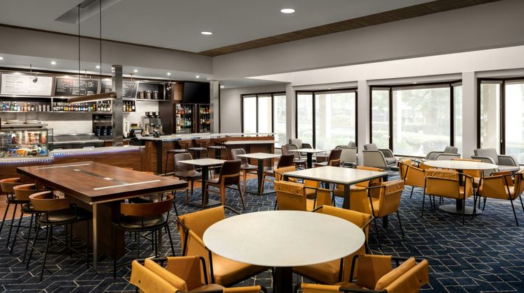 Courtyard by Marriott Portland Beaverton Lobby