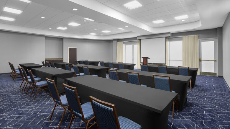 <b>Courtyard Tampa Oldsmar Meeting</b>. Images powered by <a href="https://www.leonardoworldwide.com/" title="Leonardo Worldwide" target="_blank">Leonardo</a>.