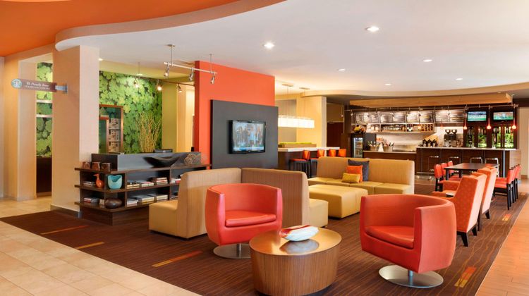 Courtyard Peoria Lobby