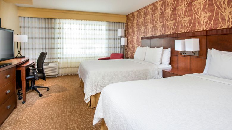 <b>Courtyard Peoria Room</b>. Images powered by <a href="https://www.leonardoworldwide.com/" title="Leonardo Worldwide" target="_blank">Leonardo</a>.