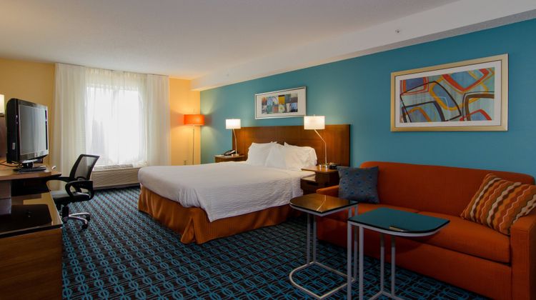 Fairfield Inn Hartsville Room