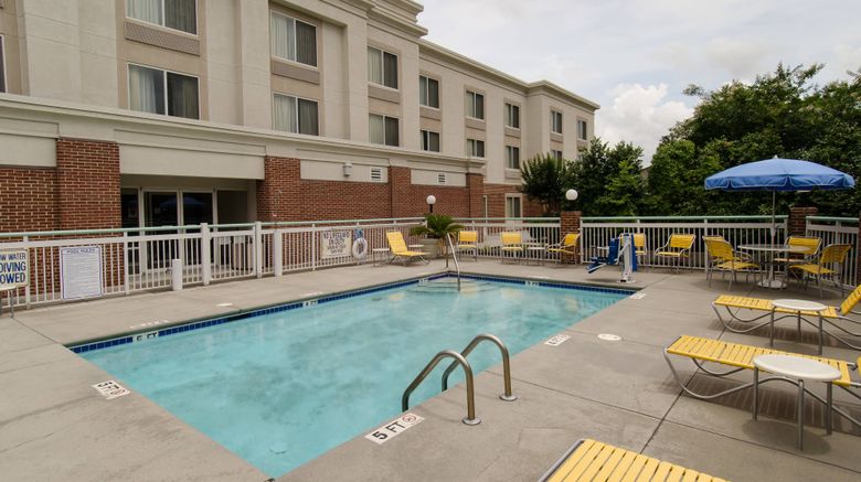 <b>Fairfield Inn Hartsville Pool</b>. Images powered by <a href="https://www.leonardoworldwide.com/" title="Leonardo Worldwide" target="_blank">Leonardo</a>.