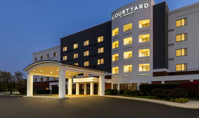 Courtyard By Marriott Ewing Princeton Exterior
