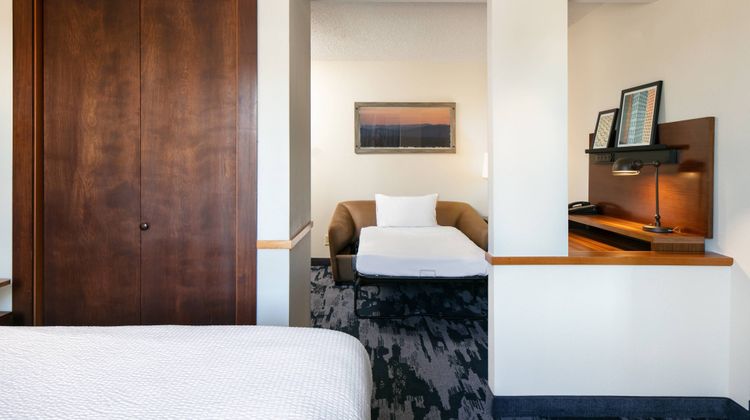 Fairfield Inn & Suites Tulsa Central Suite