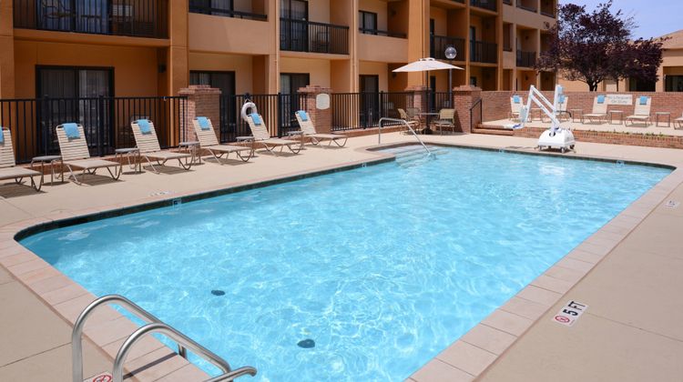 Courtyard Oklahoma City Airport Pool