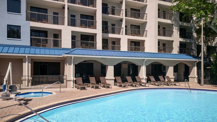 Courtyard Cocoa Beach Cape Canaveral Pool