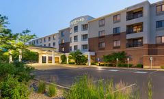 Courtyard by Marriott Madison West