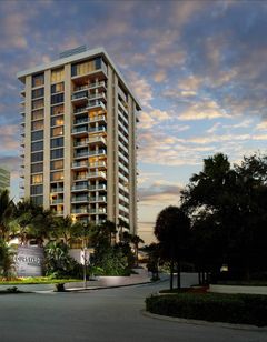 Courtyard Miami Coconut Grove