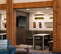 Courtyard Farmington Lobby