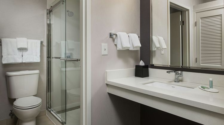 Courtyard by Marriott Phoenix North Room