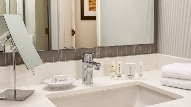 <b>Courtyard by Marriott North Harbour Room</b>. Images powered by <a href="https://www.leonardoworldwide.com/" title="Leonardo Worldwide" target="_blank">Leonardo</a>.