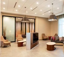 Courtyard Mesa at Wrigleyville West Lobby