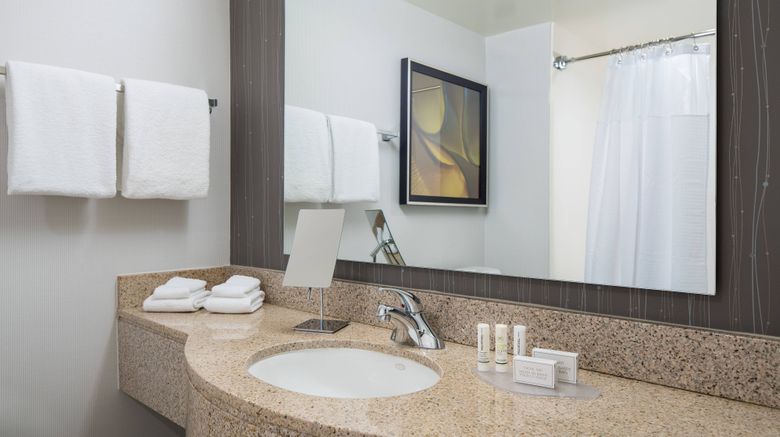 <b>Courtyard Foothill Ranch Irvine East Room</b>. Images powered by <a href="https://www.leonardoworldwide.com/" title="Leonardo Worldwide" target="_blank">Leonardo</a>.