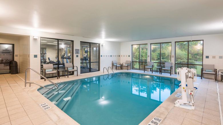 <b>Courtyard Philadelphia Valley Forge Pool</b>. Images powered by <a href="https://www.leonardoworldwide.com/" title="Leonardo Worldwide" target="_blank">Leonardo</a>.