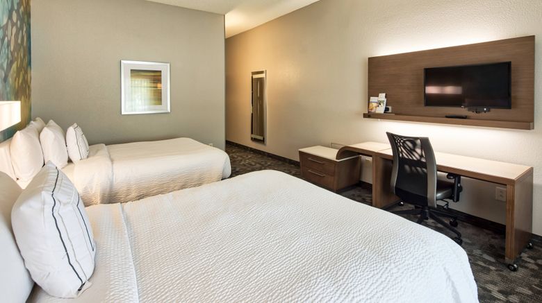 <b>Courtyard Rock Hill Room</b>. Images powered by <a href="https://www.leonardoworldwide.com/" title="Leonardo Worldwide" target="_blank">Leonardo</a>.