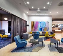 Courtyard by Marriott Prague Airport Lobby