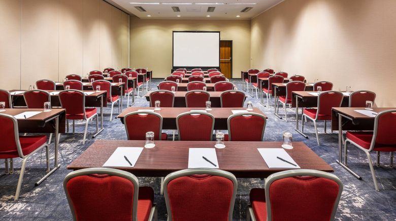 <b>Courtyard by Marriott Prague Airport Meeting</b>. Images powered by <a href="https://www.leonardoworldwide.com/" title="Leonardo Worldwide" target="_blank">Leonardo</a>.