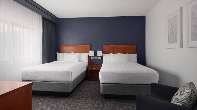 <b>Courtyard by Marriott Rockville Room</b>. Images powered by <a href="https://www.leonardoworldwide.com/" title="Leonardo Worldwide" target="_blank">Leonardo</a>.