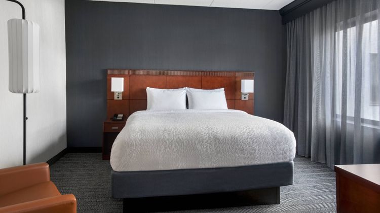 Courtyard by Marriott Poughkeepsie Room