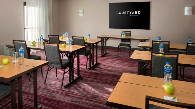 <b>Courtyard by Marriott Poughkeepsie Meeting</b>. Images powered by <a href="https://www.leonardoworldwide.com/" title="Leonardo Worldwide" target="_blank">Leonardo</a>.