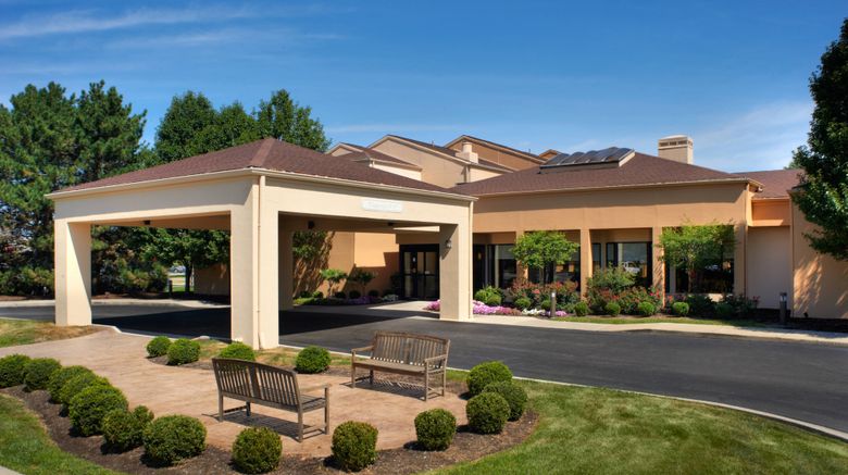 <b>Courtyard Toledo Airport Holland Exterior</b>. Images powered by <a href="https://www.leonardoworldwide.com/" title="Leonardo Worldwide" target="_blank">Leonardo</a>.