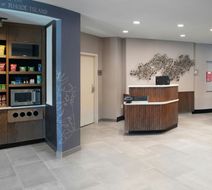Courtyard Providence Lincoln Lobby