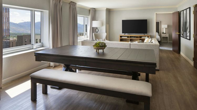 Marriott Hotel Salt Lake City Center Suite