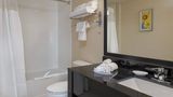 Fairfield Inn & Suites Belleville Room
