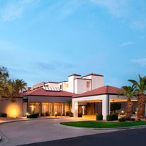 Courtyard by Marriott Phoenix Airport