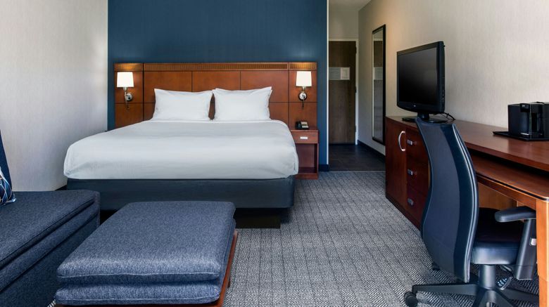 <b>Courtyard by Marriott Phoenix Airport Room</b>. Images powered by <a href="https://www.leonardoworldwide.com/" title="Leonardo Worldwide" target="_blank">Leonardo</a>.