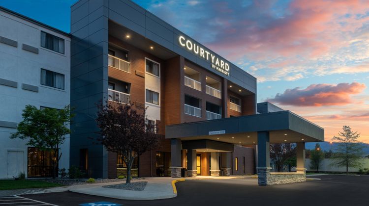 Courtyard by Marriott Reno Exterior