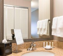 Courtyard Livermore Room