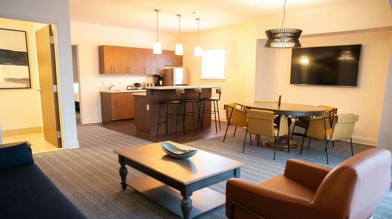 <b>Courtyard Philadelphia Springfield Suite</b>. Images powered by <a href="https://www.leonardoworldwide.com/" title="Leonardo Worldwide" target="_blank">Leonardo</a>.